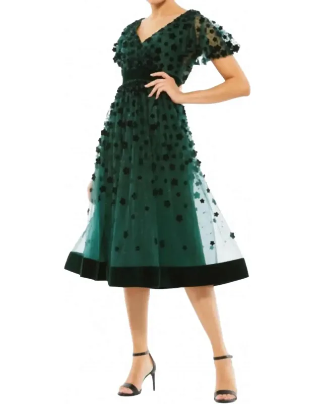 Embellished Butterfly Sleeve Velvet Hem Midi Dress