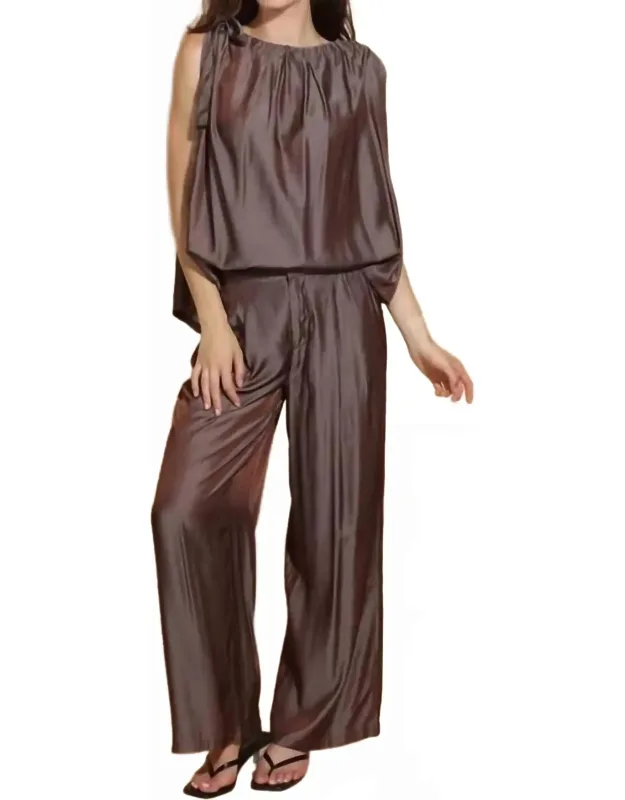 Elastic Waist Wide Leg Pants