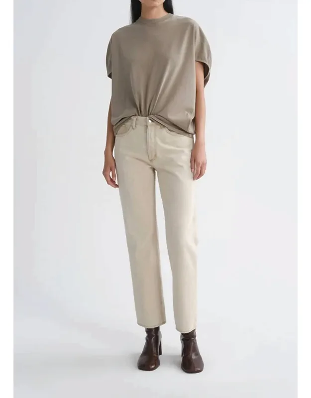 Rounded Sleeve T-shirt