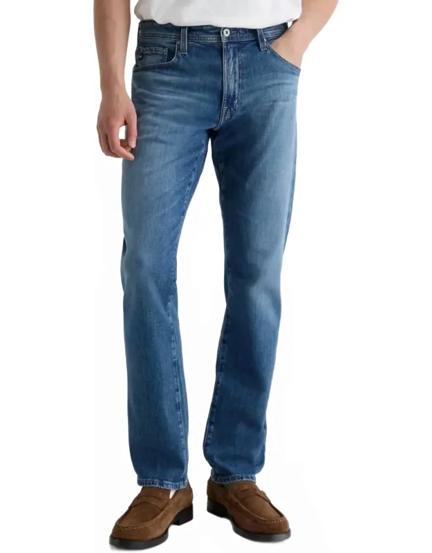 Graduate Tailored Leg Jeans
