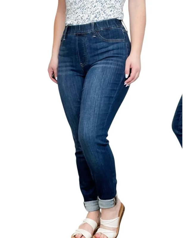 High-rise Slim Fit Pull On Jeans