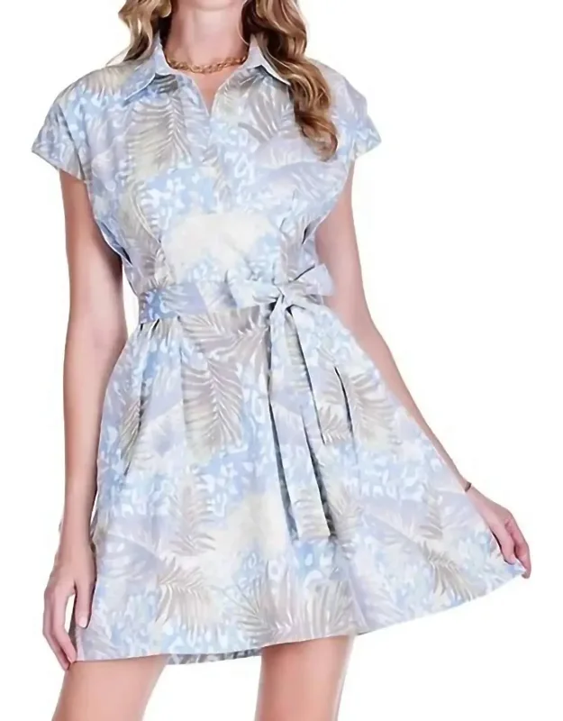 Fit & Darts Dress