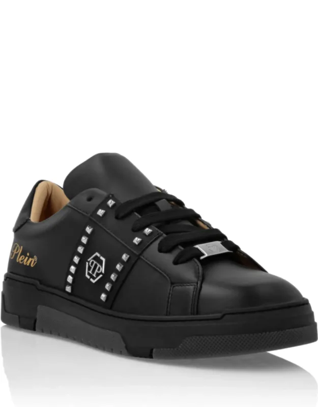 Low-top Sneakers With Studs And Shock-absorbing Midsole