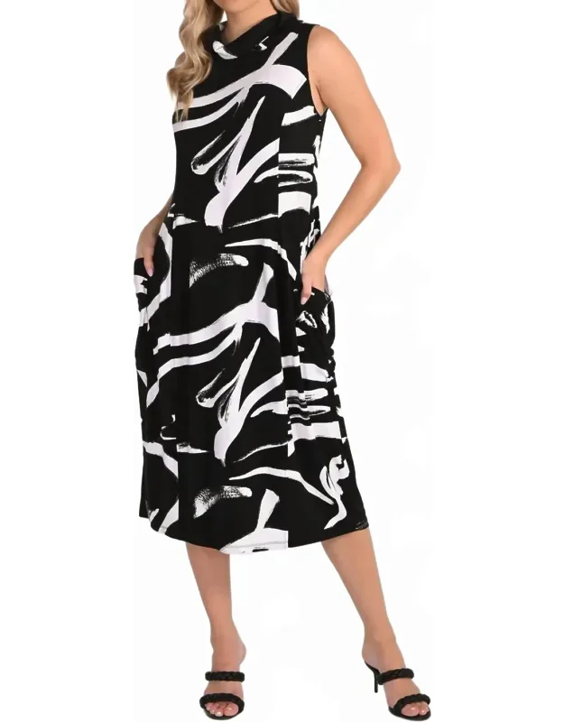 Abstract Sleeveless Midi Dress
