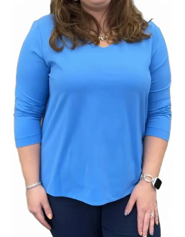 3/4 Sleeve V-neck Top