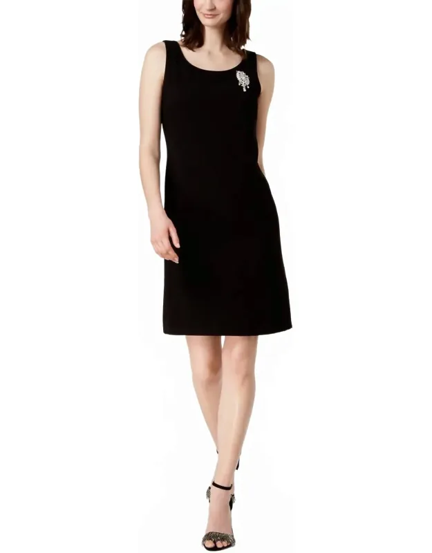 Rhinestone Brooch Sheath Dress