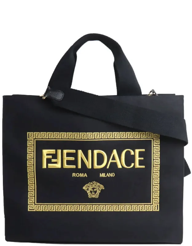 Canvas Shoulder Bag (pre-owned)