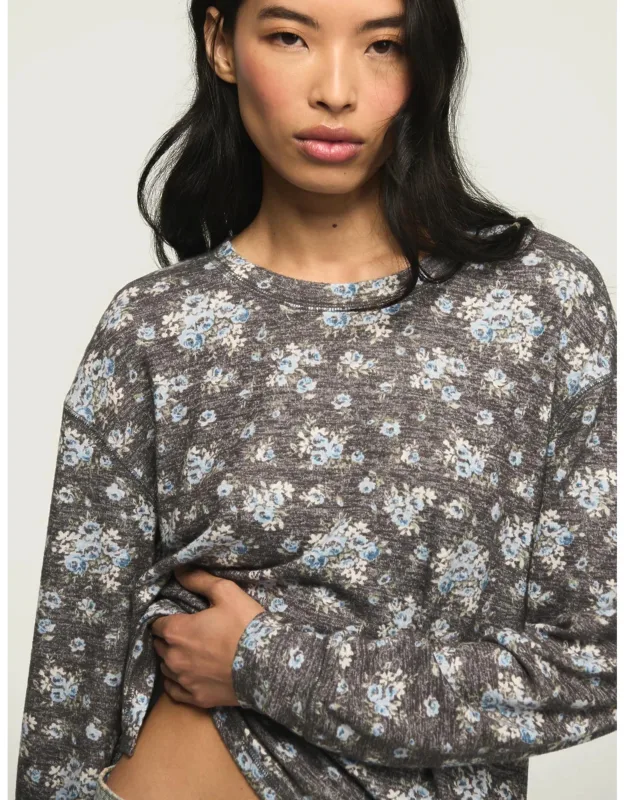 Cloud Long Sleeve Crew Neck Top