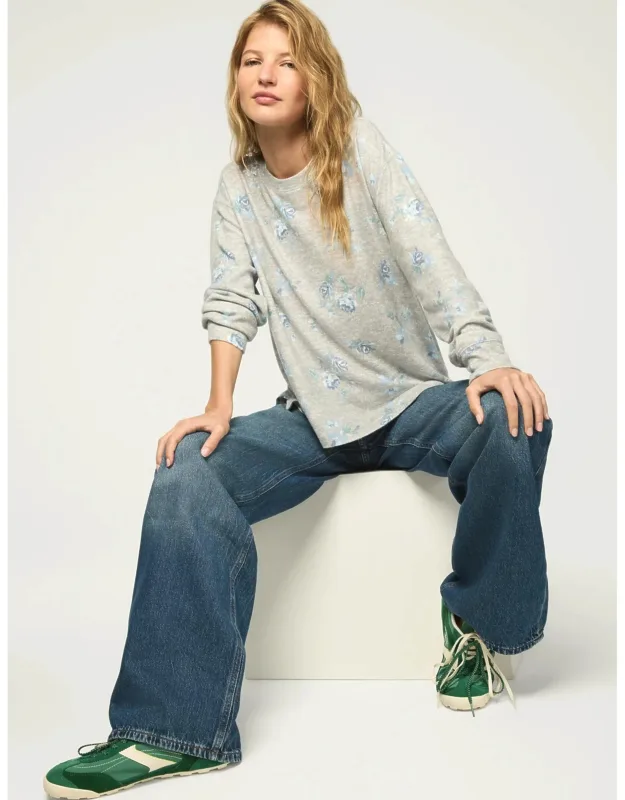 Cloud Long Sleeve Crew Neck Top