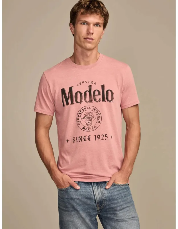 Modelo Logo Tee - Soft Cotton-jersey, Crew Neck, Short Sleeves