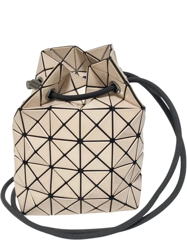 Shoulder Bag (pre-owned)