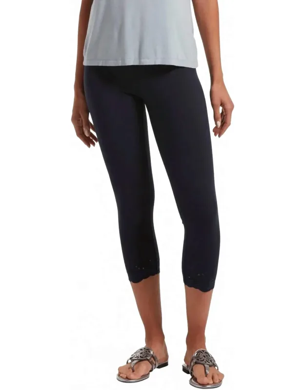 Embroidered Eyelet Hem Capris