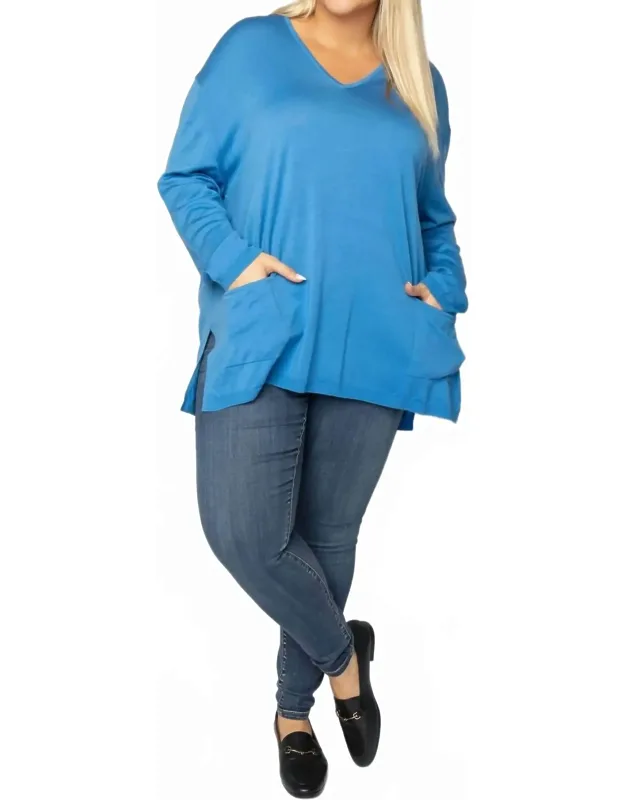 Merino V-neck Pullover Sweater