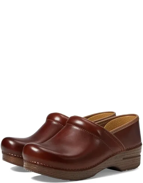 Professional Casual Clogs