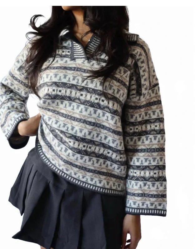 Vintage Stripe Pattern Sweater