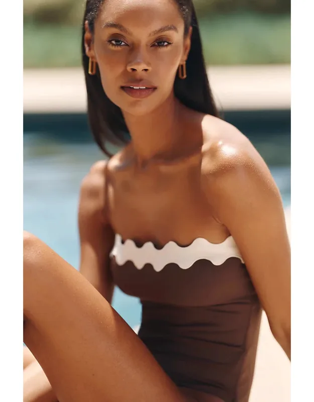 Ruffled One-piece Swimsuit
