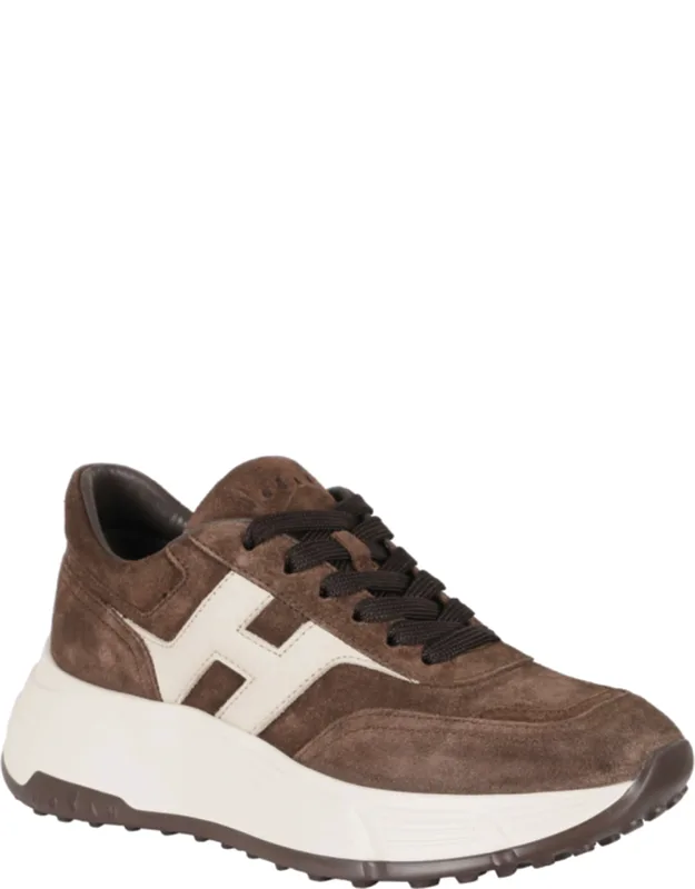 Hi-fi Suede Logo Low-top Sneakers