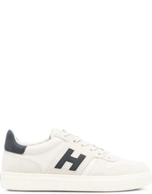 Low-top Calfskin Sneakers With Contrasting Heel