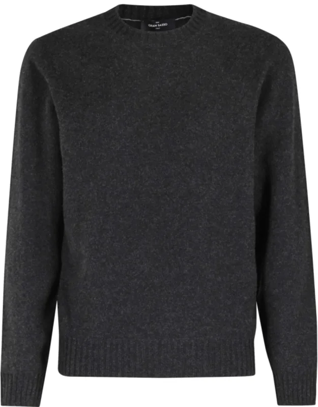 Classic Crewneck Cashmere Sweater