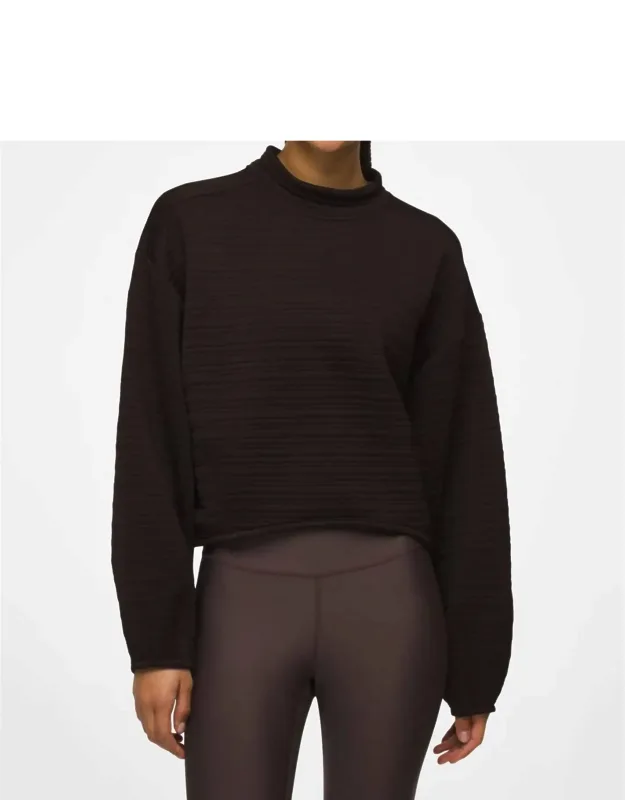 Send Off Pullover