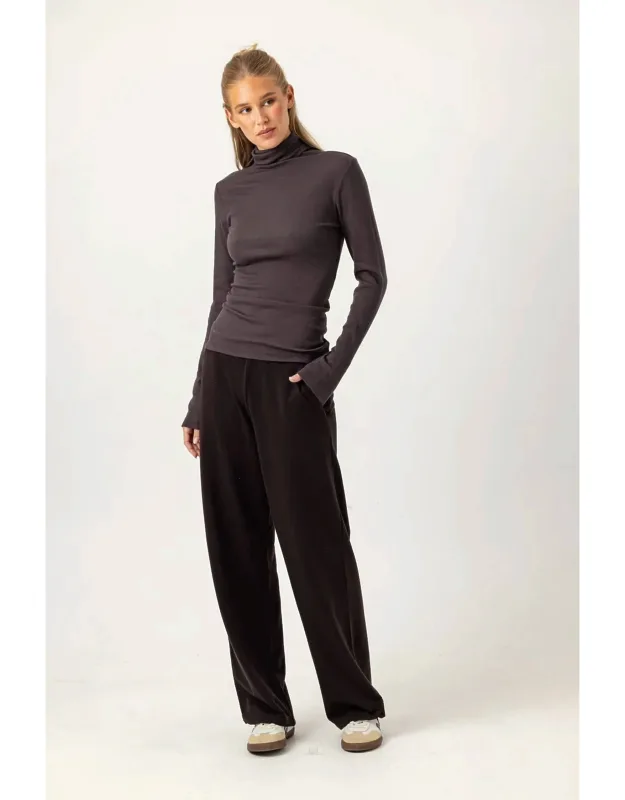 Turtleneck Slim Fit Top