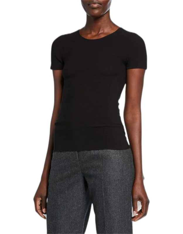 Scoop-neck Short-sleeve Tee, Fitted, Pullover Style