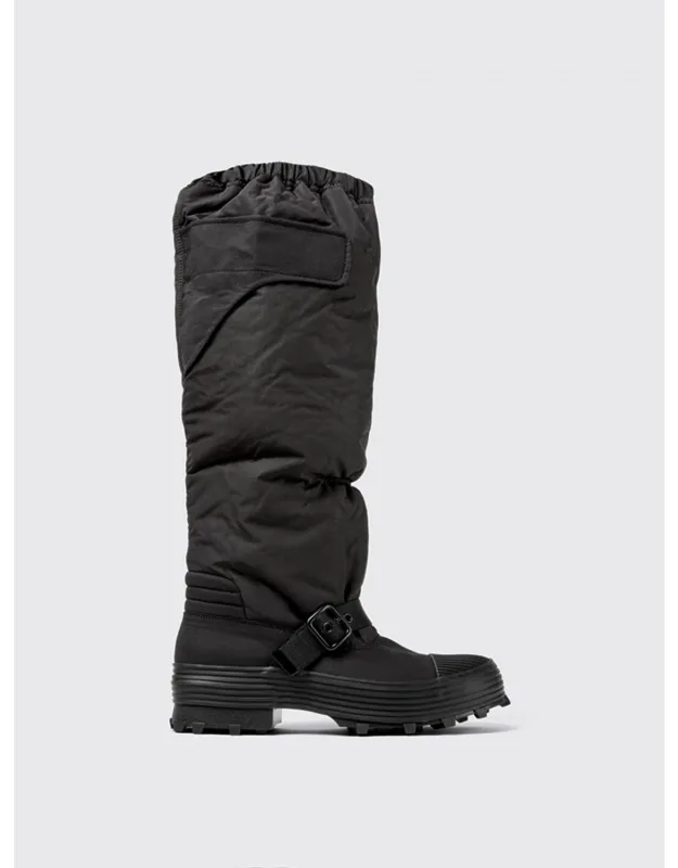 Boots  Color Black