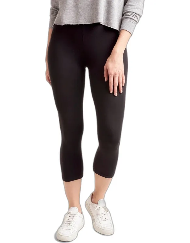 Essential Cropped Leggings
