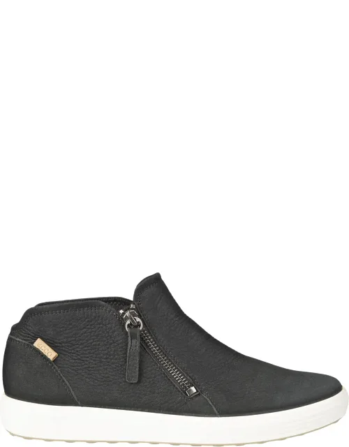Soft 7 Nubuck Zip Booties